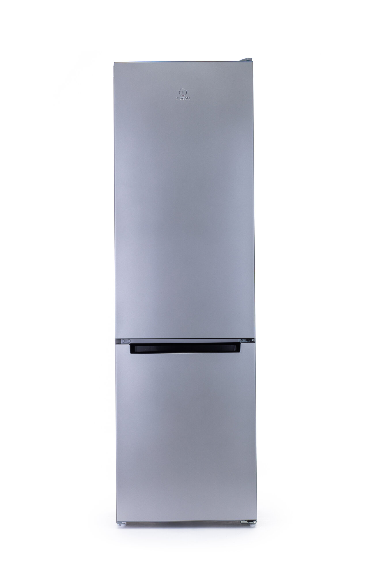 Двухкамерный холодильник Indesit DS 4200 G серебристый