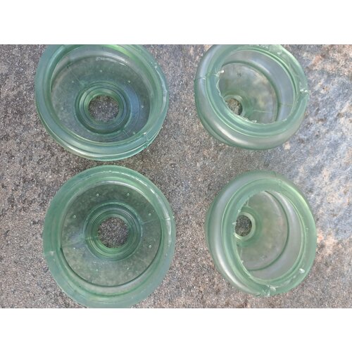 Пыльник верхней шаровой опоры Москвич 412-2140 пара 250₽