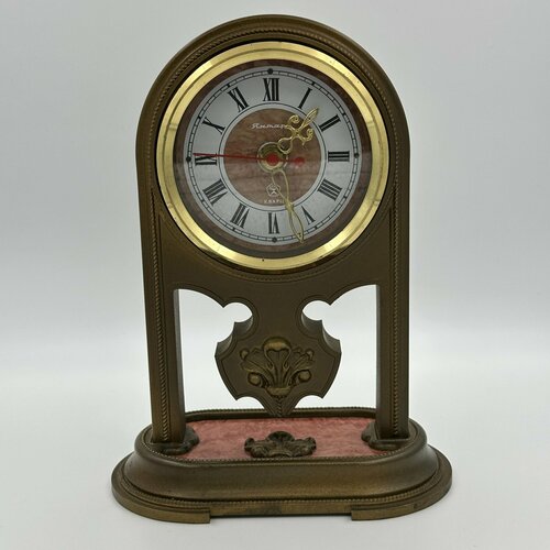 Часы настольные Янтарь пластик металл стекло 5850₽