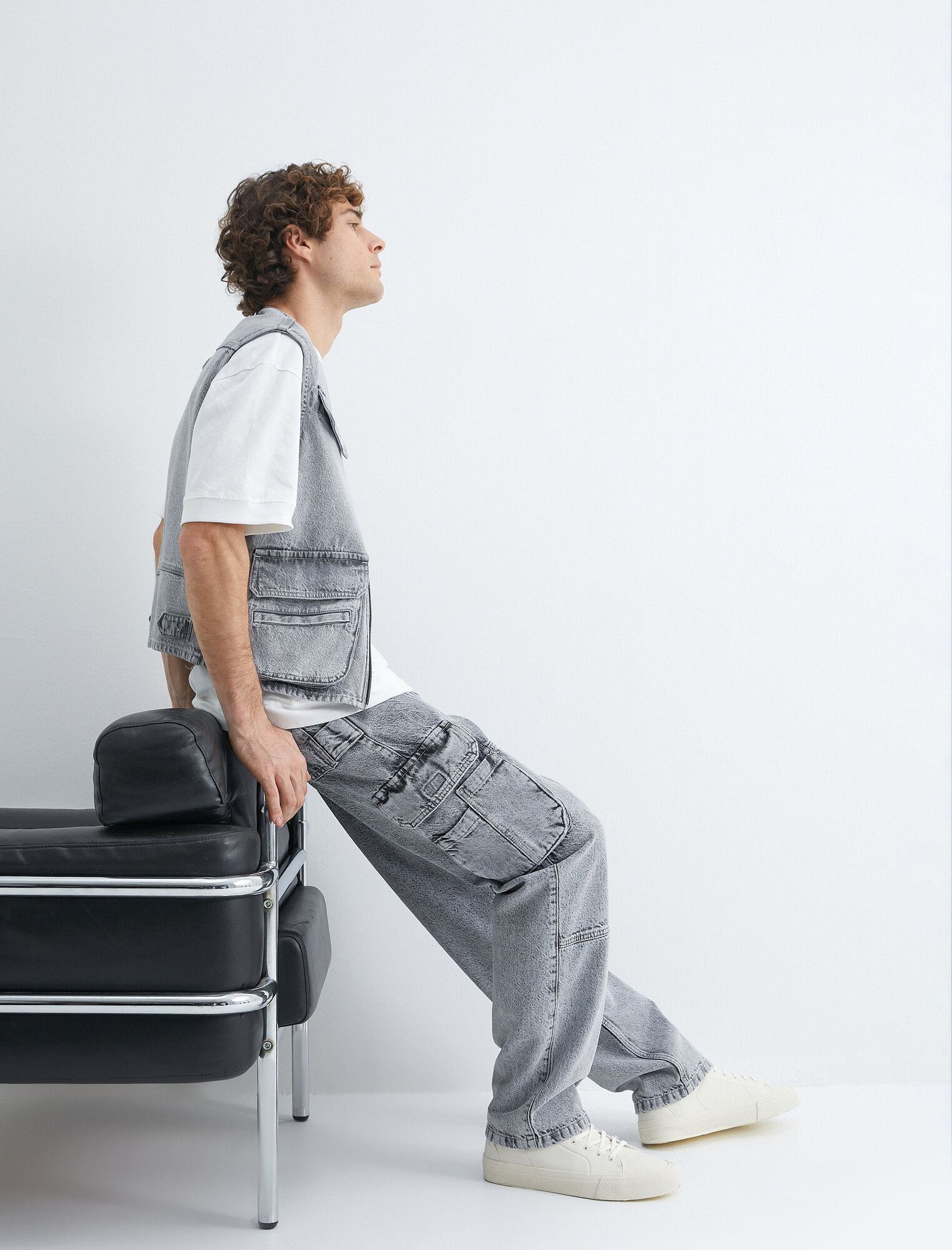 Джинсы KOTON размер W28 L32 (рост 182 см) серый