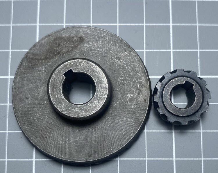 Шестерни УШМ 125 d-50*10мм h16мм/d-19*8мм h10мм