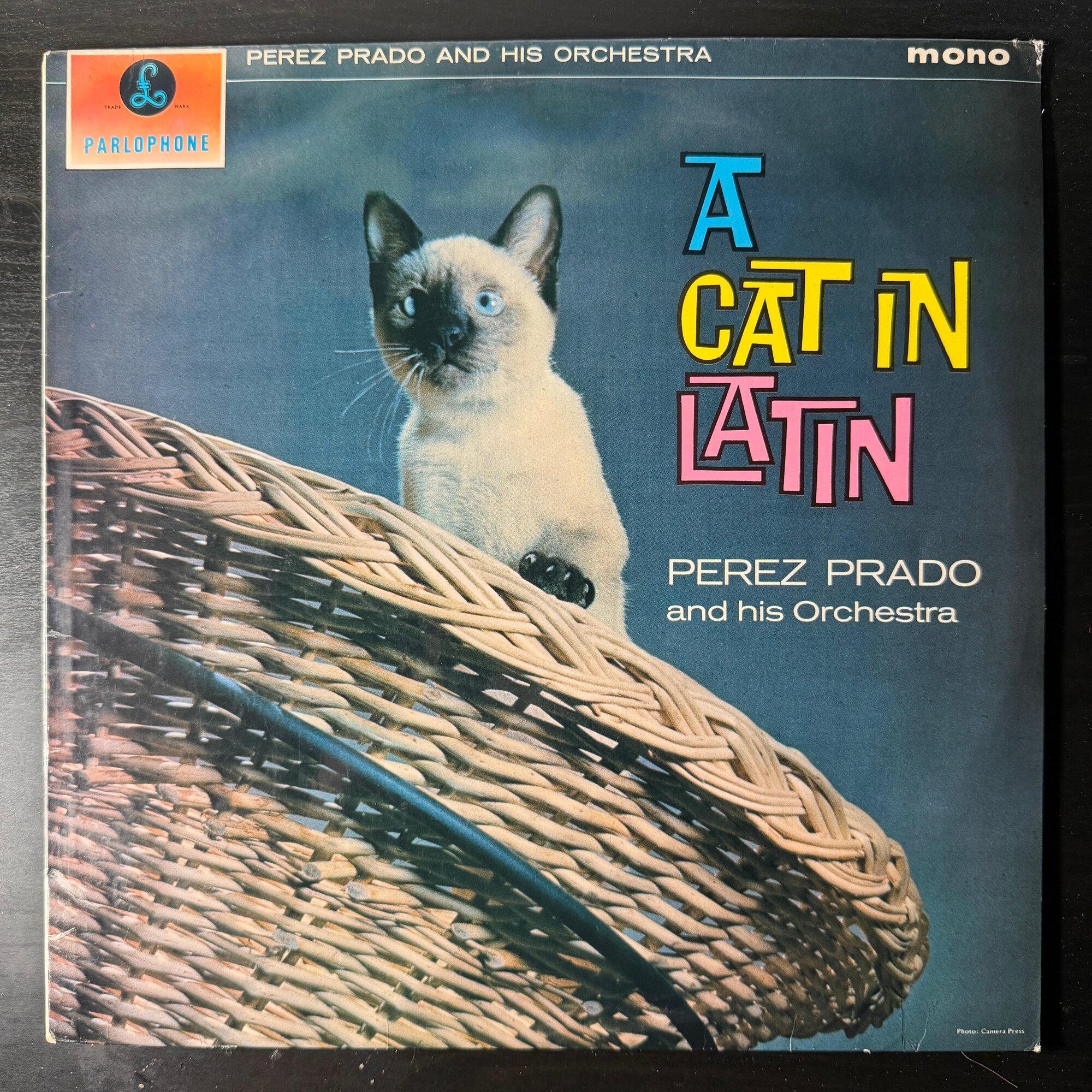 Виниловая пластинка Perez Prado And His Orchestra A Cat In Latin (Англия 1964г.)