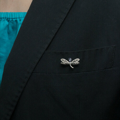 Брошь CORDE Серебряная брошьСтрекоза с натуральным танзанитом, серебро, 925 проба, родирование, танзанит, размер 2.4 см.