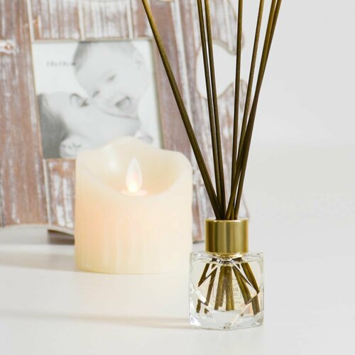 Аромадиффузор AROMA REPUBLIC Tropical rain 30 мл 1316₽