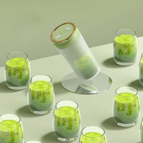 Портативная соковыжималка - блендер для смузи соков и коктейлей 1550₽