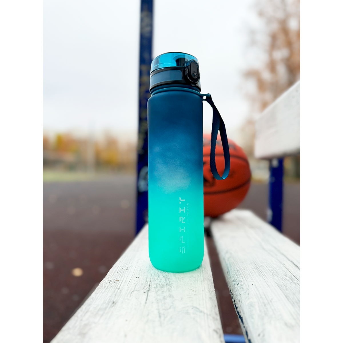 Спортивная бутылка для воды зелёного цвета, 650 мл, пластик/поликарбонат — фото 1