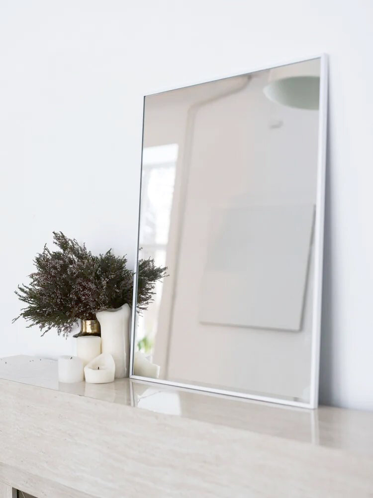 фото Зеркало декоративное настенное ПН