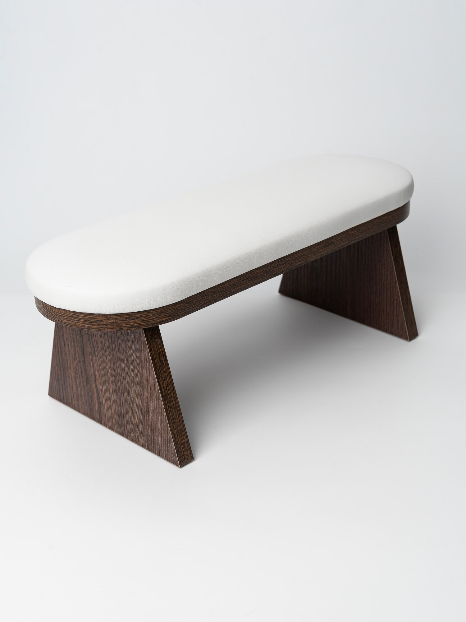 Подставка маникюрная для рук классик дуб с белым