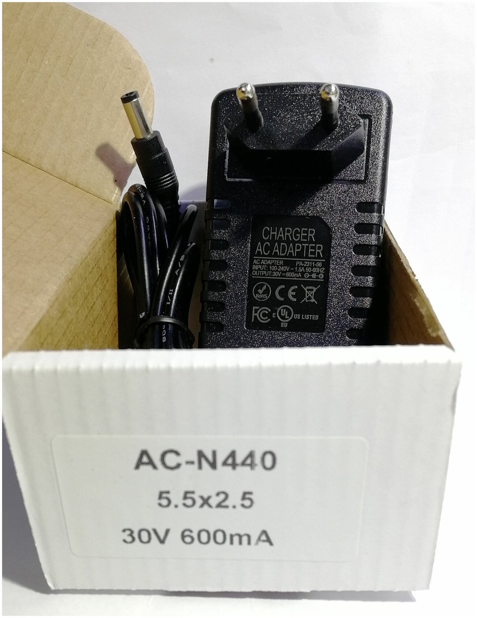 Зарядное устройство блок питания адаптер для пылесоса REDMOND RV-UR360 DC 30v 0.6a