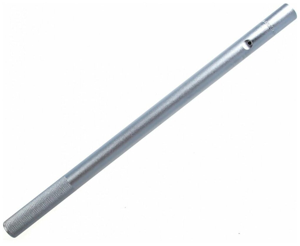 Труба удлинитель для накидного усиленного ключа 22-30 мм 460 мм IZELTAS 0551050001