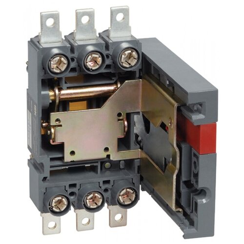 Шасси (корзина) для силового выключателя IEK SVA30D-PM2-P панель втычная пм1 п для ва88 35 иэк sva30d pm1 p