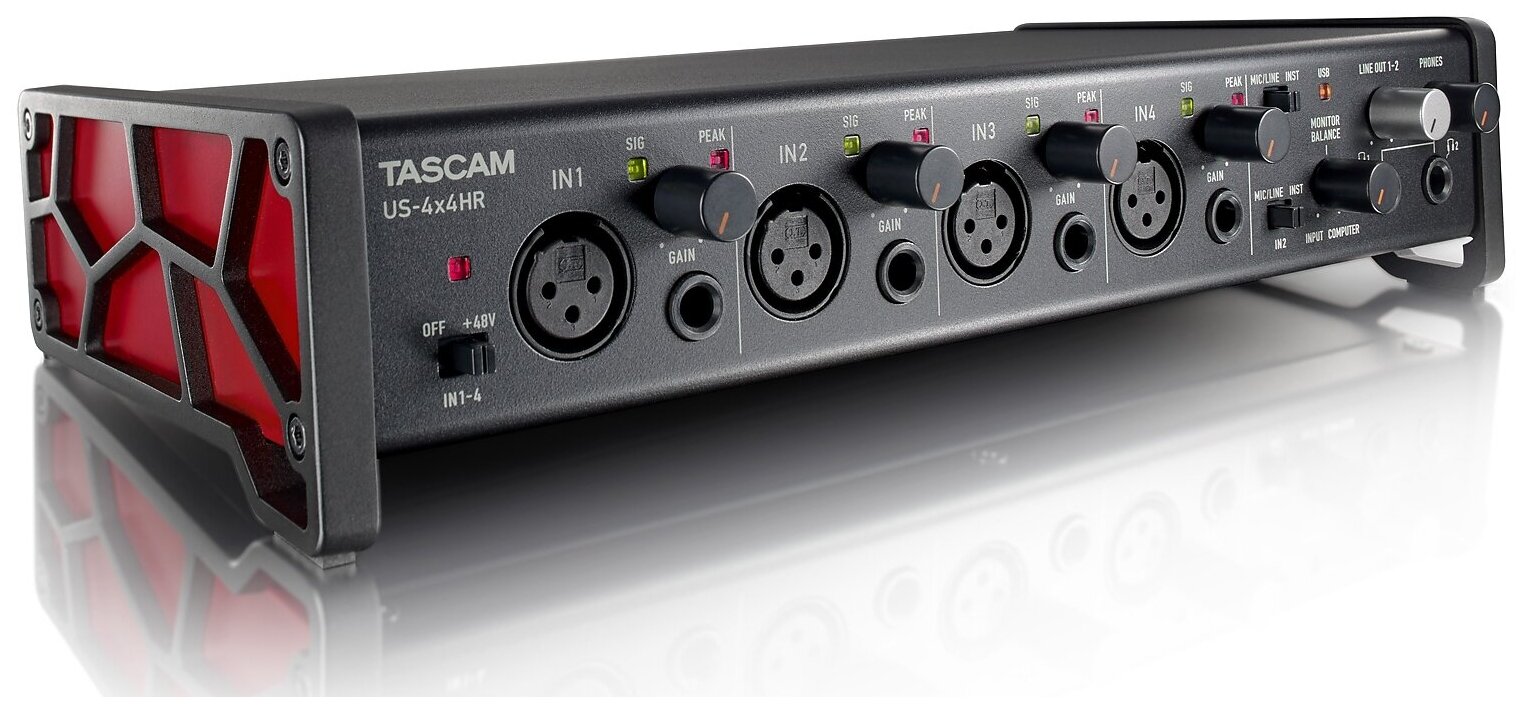 Tascam US-4x4HR аудио/MIDI интерфейс (4 входа, 4 выхода) Ultra-HDDA mic-preamp 24bit/192kHz