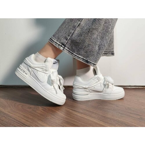 фото Кроссовки , размер 40, белый barhatiglam