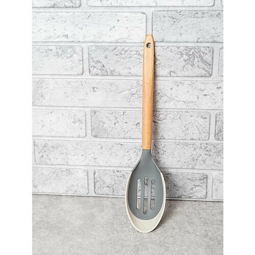 Ложка с прорезями DH 32см.