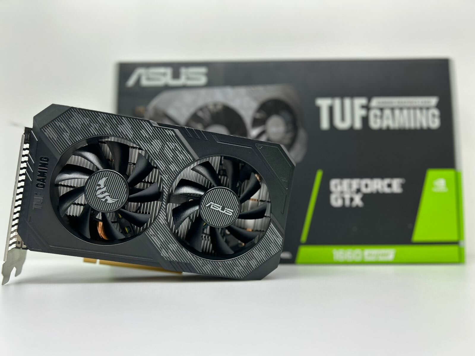 Видеокарта 6.0 Гб Asus GeForce GTX 1660 SUPER TUF