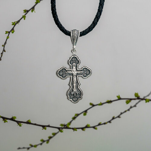 Крестик Леона серебро 925 проба чернение размер 48 см 3000₽