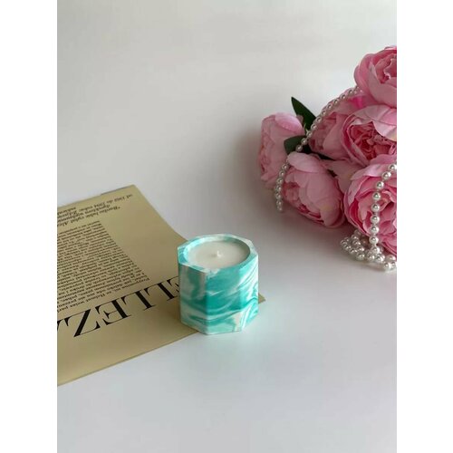 Аромасвеча в подсвечнике зеленый мрамор