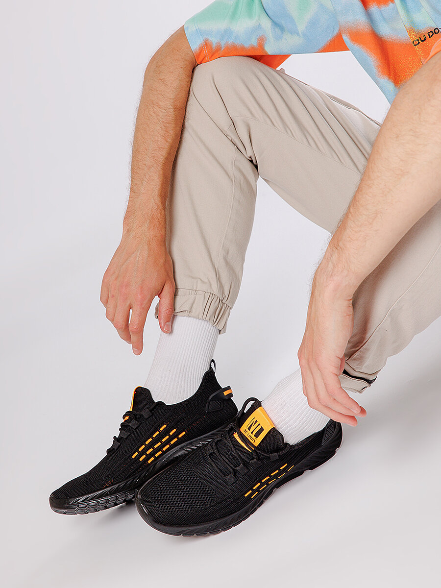 фото Кроссовки мужские 326-1