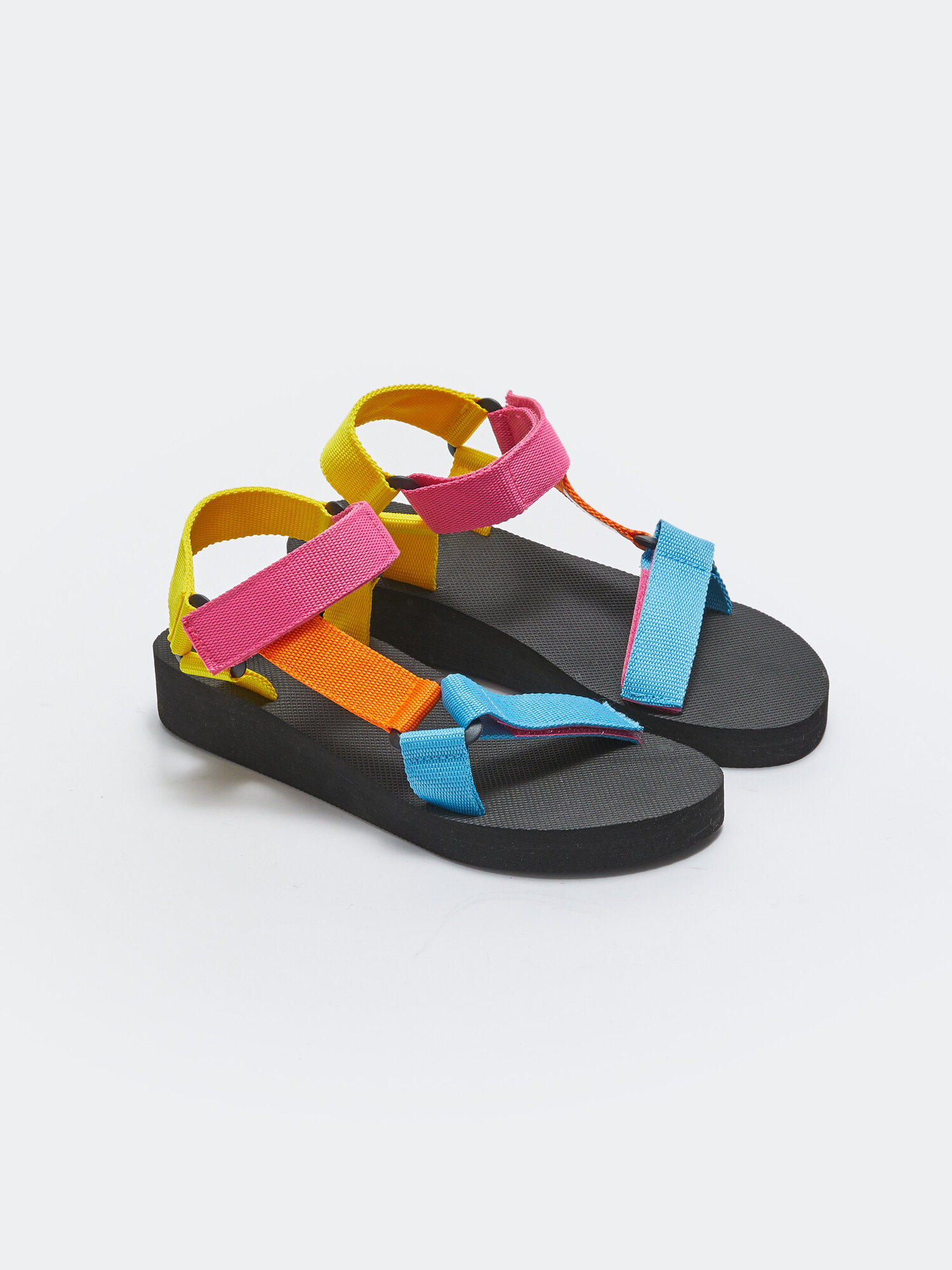 Сандалии LC Waikiki