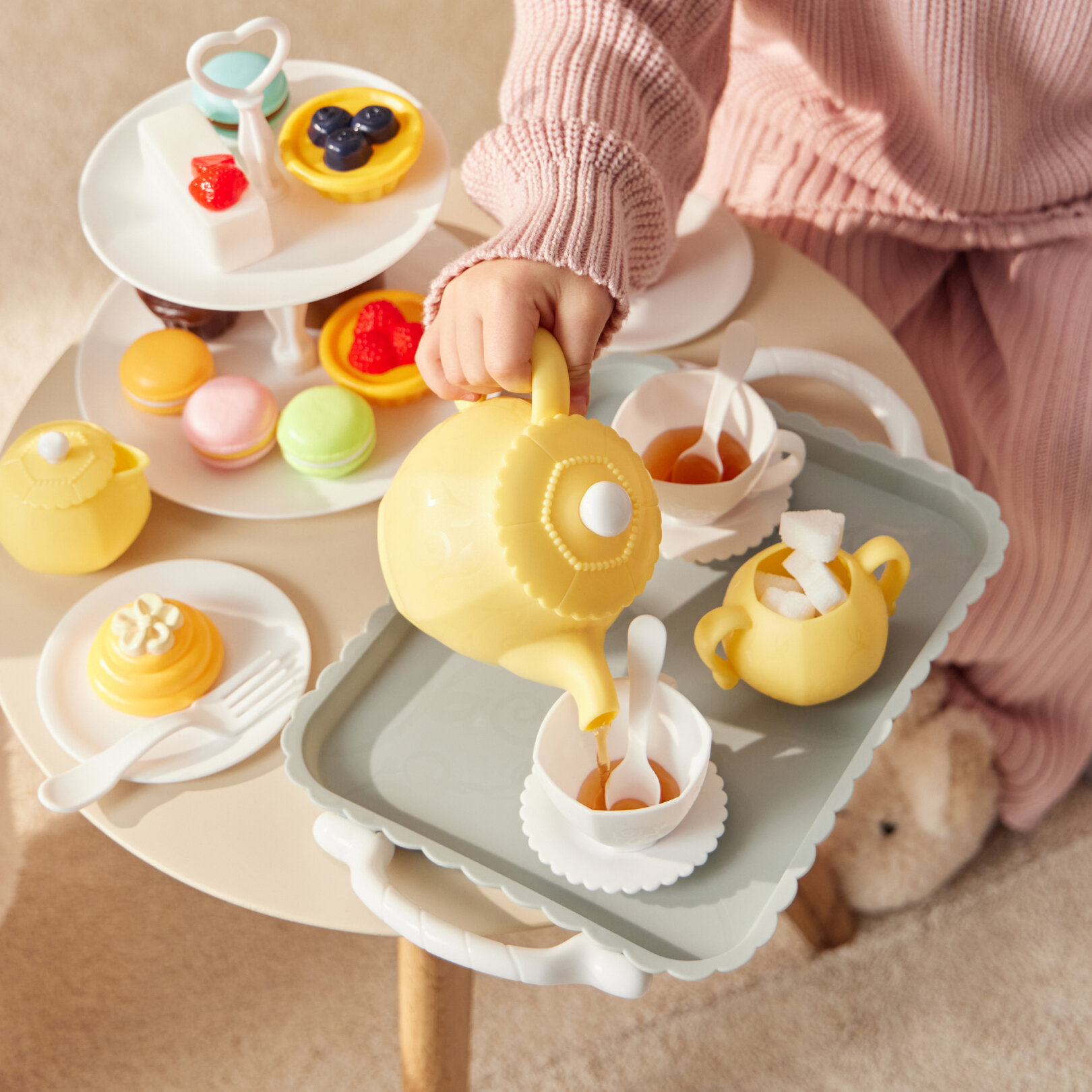 331963, Игрушечный чайный набор Happy Baby TEA PARTY TIME, посуда для девочек и мальчиков, 23 предмета, разноцветный