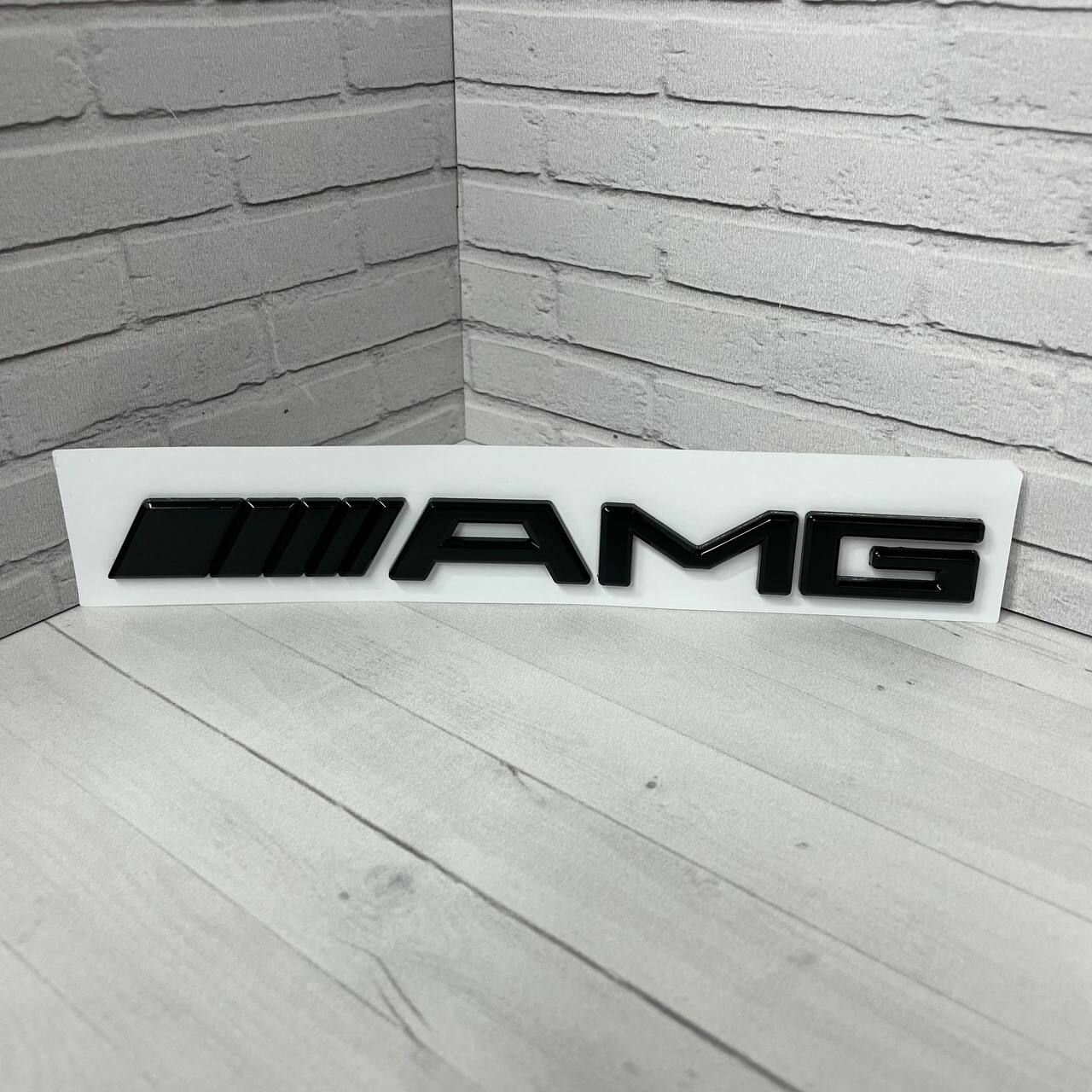 Эмблема Шильдик AMG на багажник для Mercedes Мерседес черная