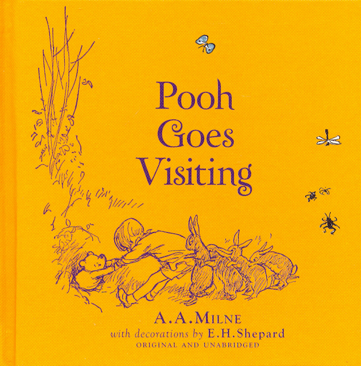 Winnie-the-Pooh. Pooh Goes Visiting / Книга на Английском