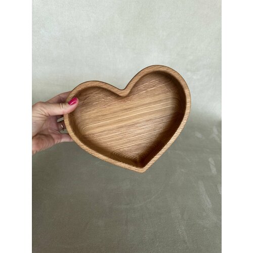 Поднос из массива дуба в форме сердца размер XXS 18614845 см 1694₽