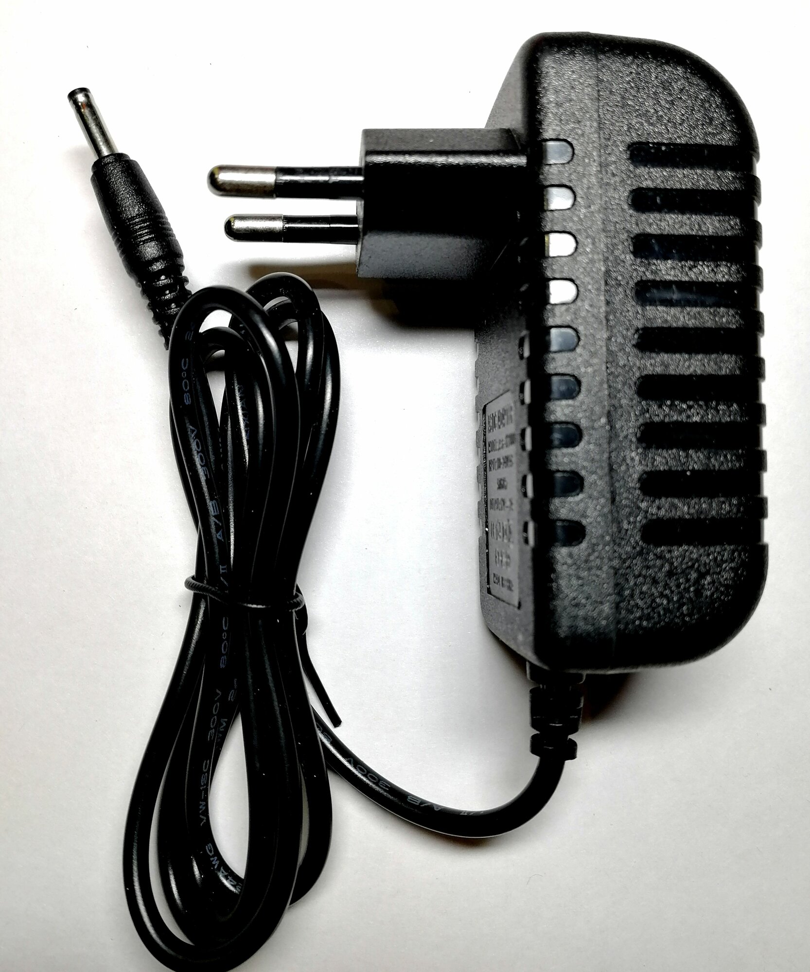 Блок питания для ноутбука Digma, Prestigio, Irbis, Azerty 12V 2A — фото 1