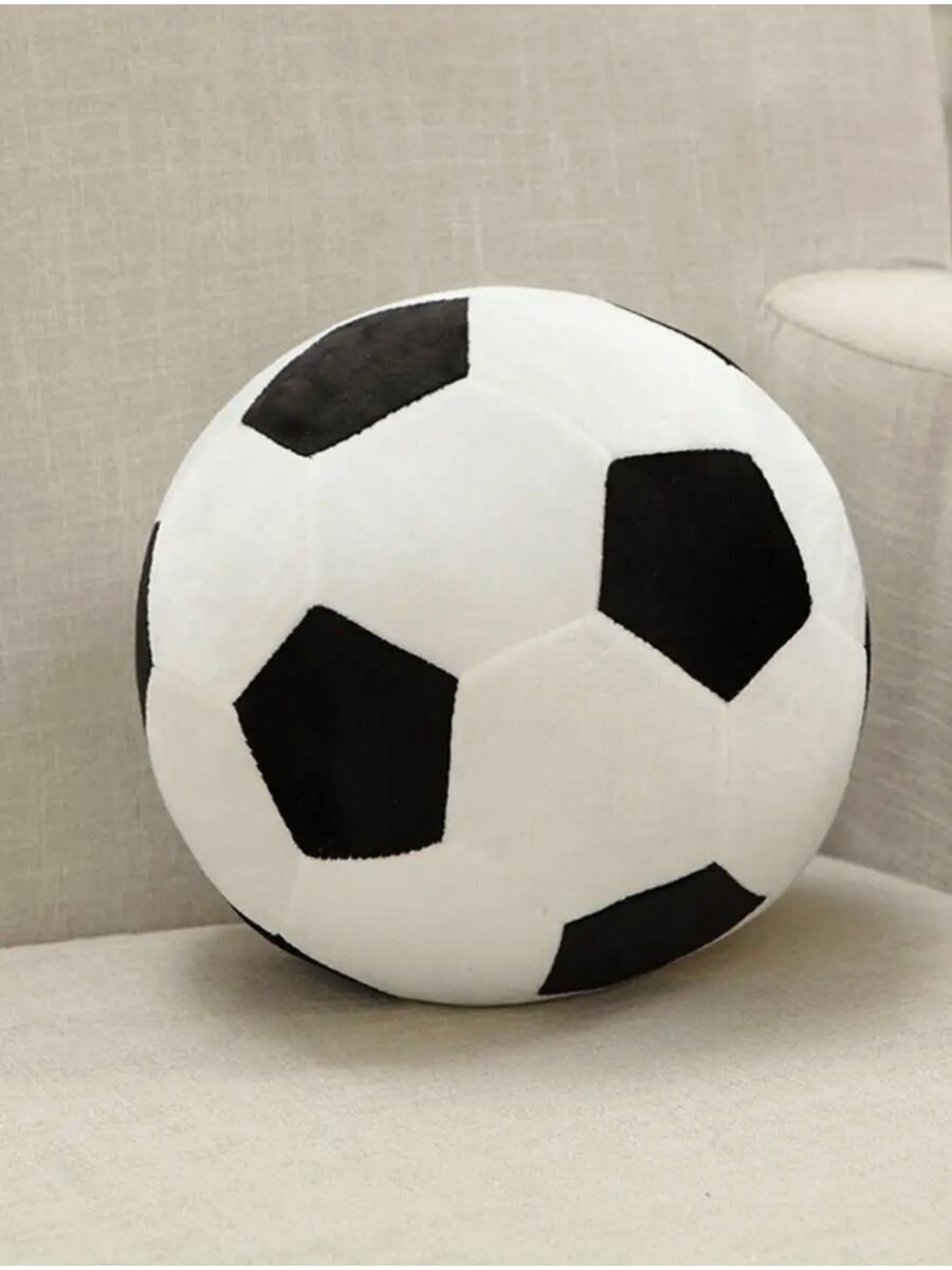 Мячик мягкий футбольный для дома