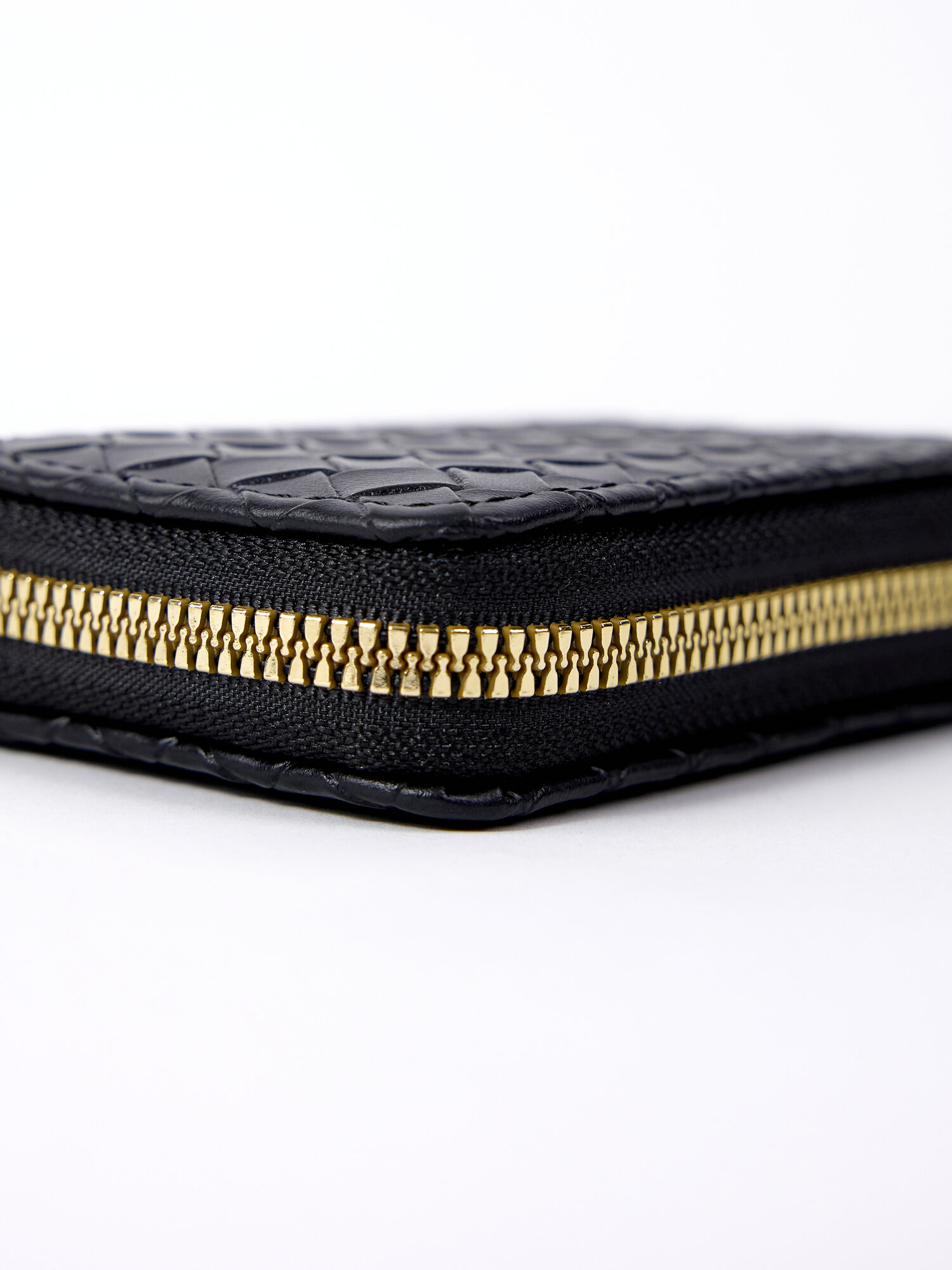 Визитница , фактура перфорированная, черный — фото 1