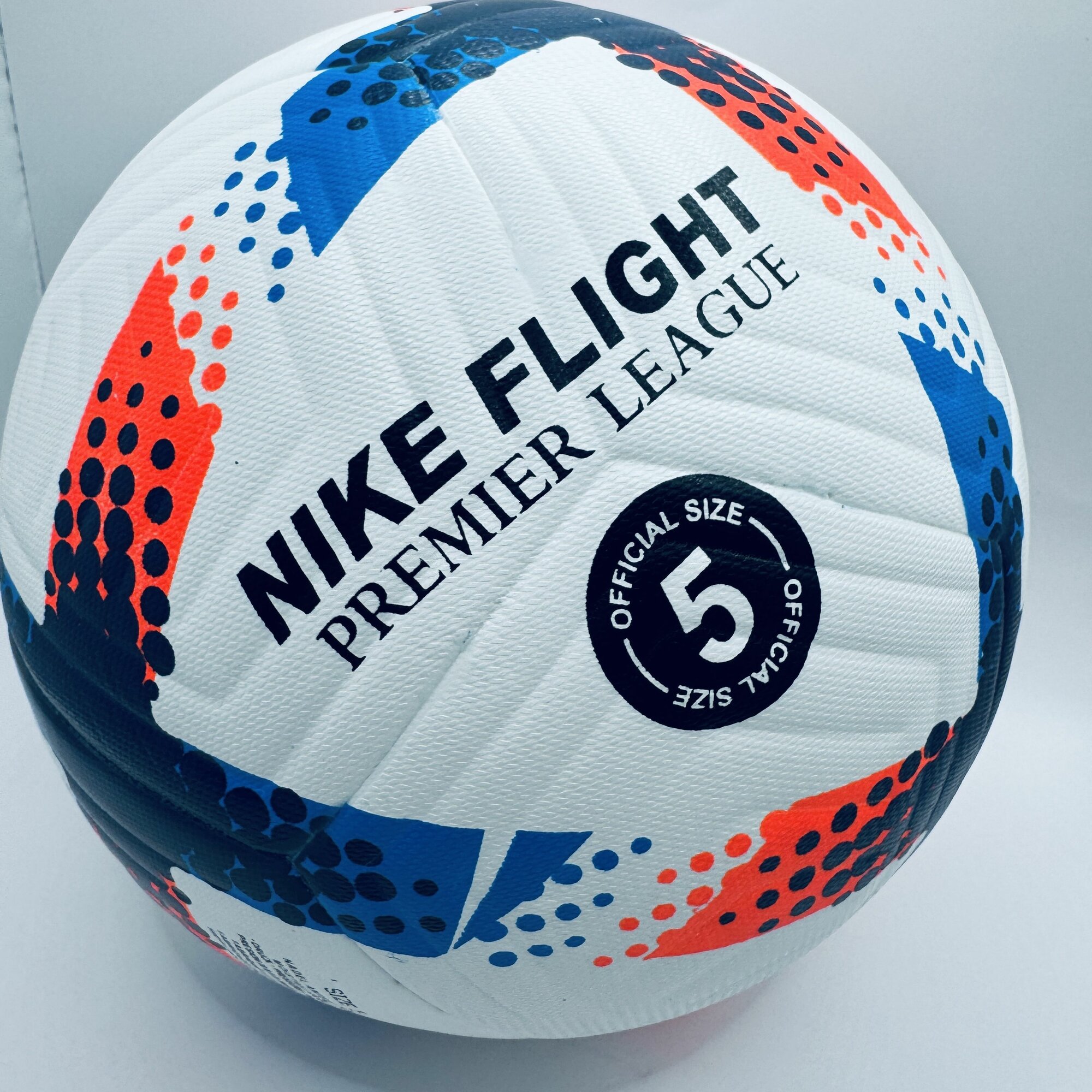 Футбольный мяч Английская Премьер лига АПЛ сезон 2022-2023, FIFA Quality Pro, размер 5, белый
