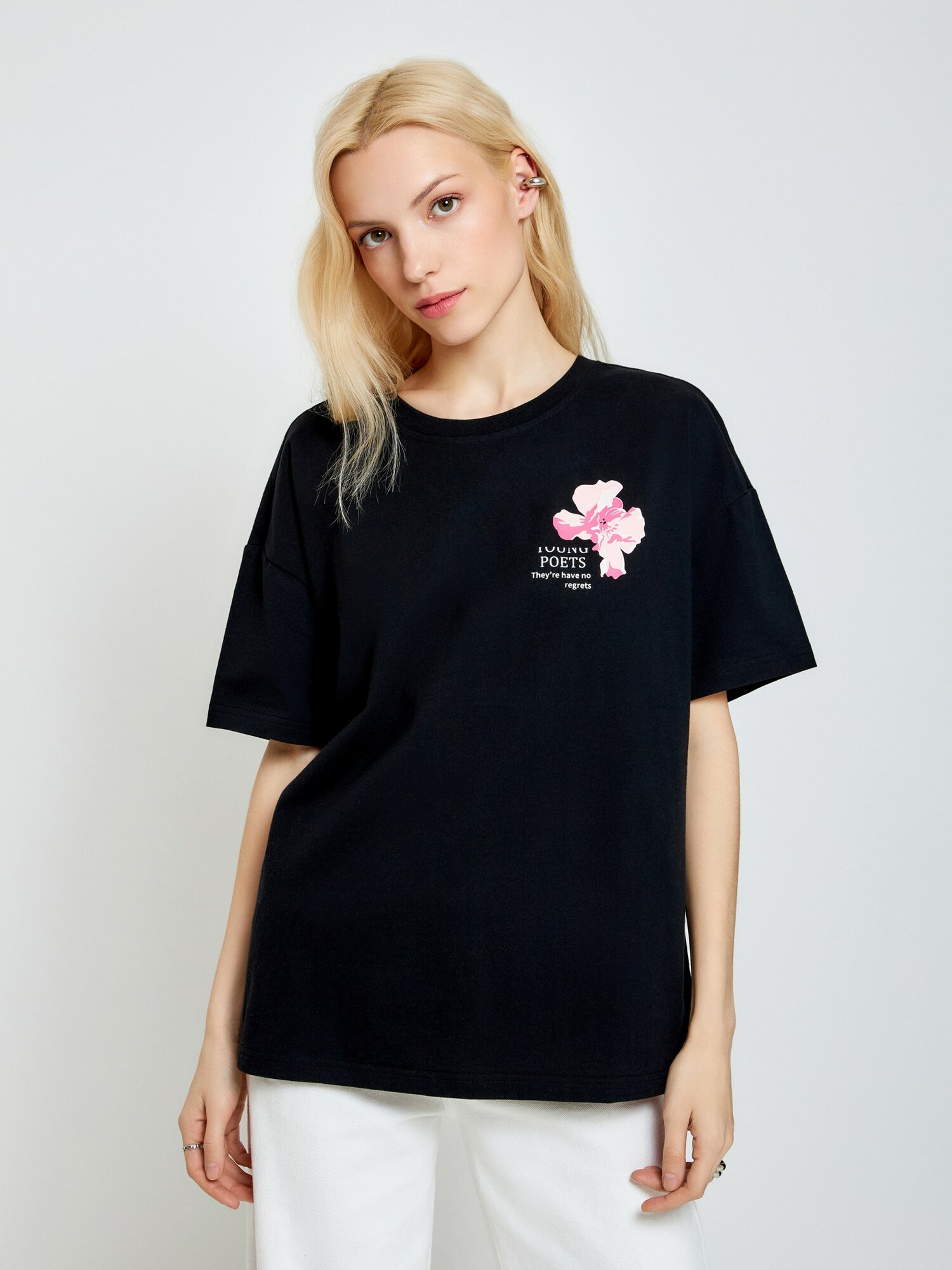 фото Футболка CONCEPT CLUB Pathos молочный Женский XS размер