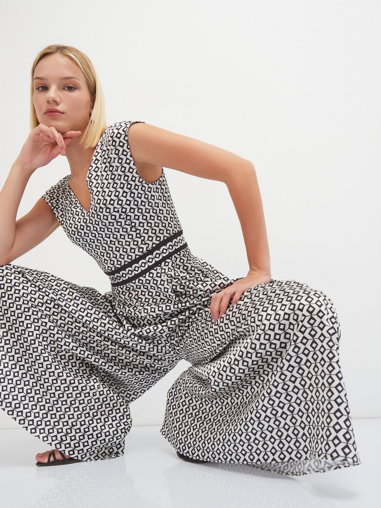 фото Комбинезон темно-синий, кремовый XS