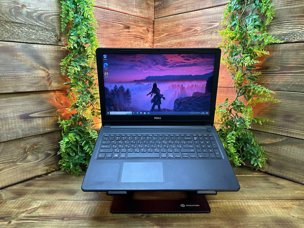 15.6" Ноутбук Dell, HD 1366x768, AMD A9-9425, RAM 8gb, SSD 256gb, AMD Radeon R5 Grpahics, Windows 10 Pro