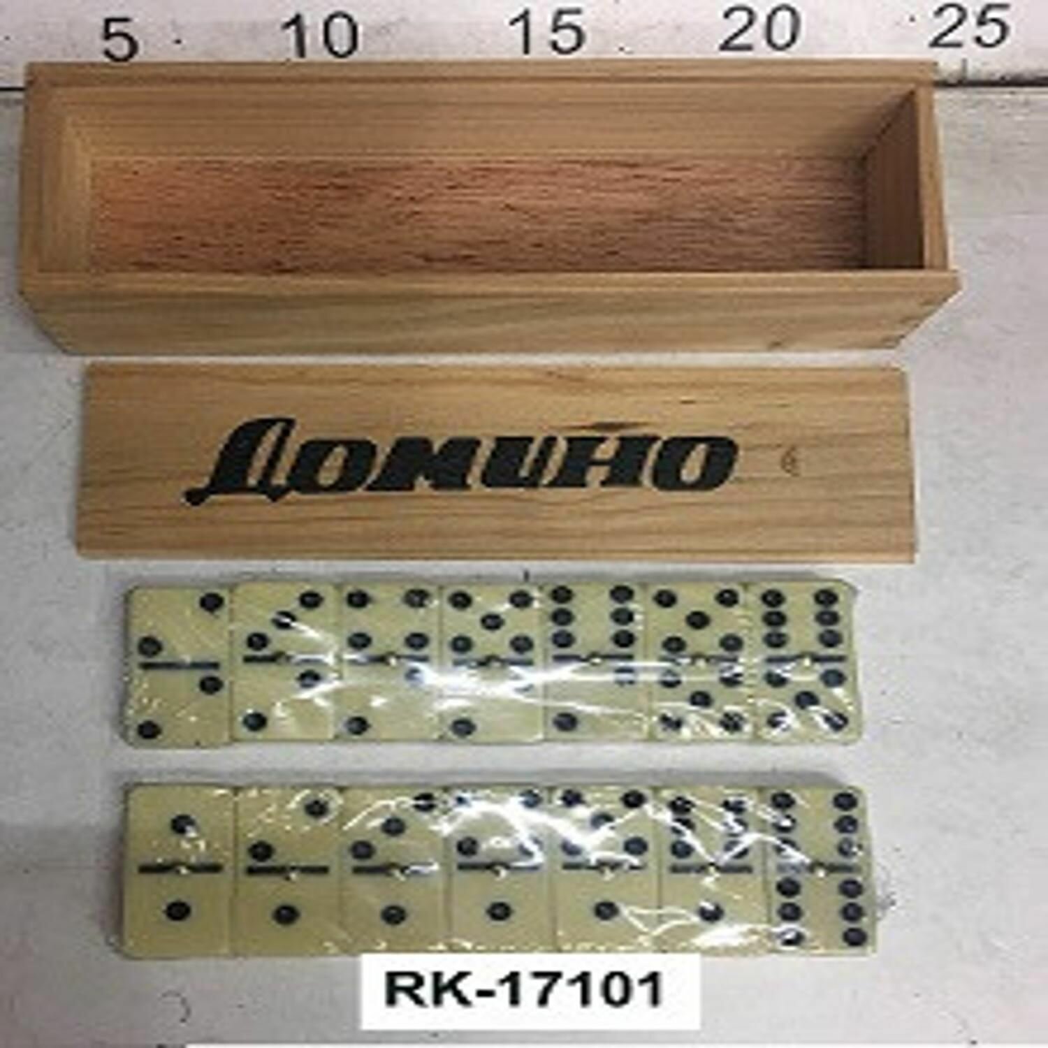Настольная игра Домино в деревянной коробке большое