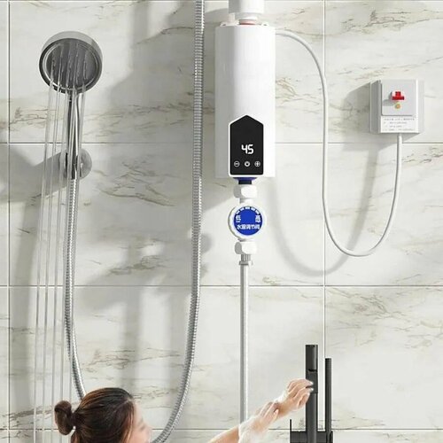 Водонагреватель проточный с дисплеем и сенсорным управлением смеситель с водонагревателем для дачи и дома 360900₽