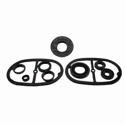 Набор сальников Урал большой Завод Россия 490₽