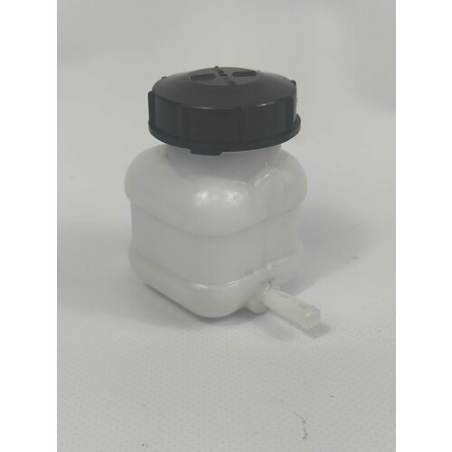 Бачок главного цилиндра сцепления в сборе для Нива 2121 21213-214 500₽