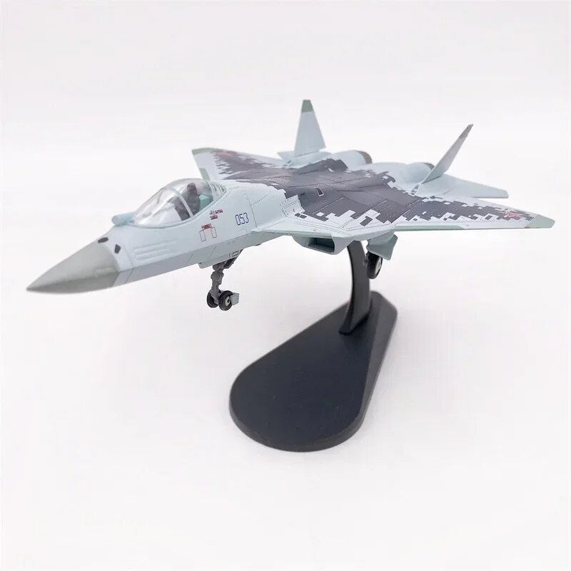 Модель самолета HYINUO Су-57 1/100, A