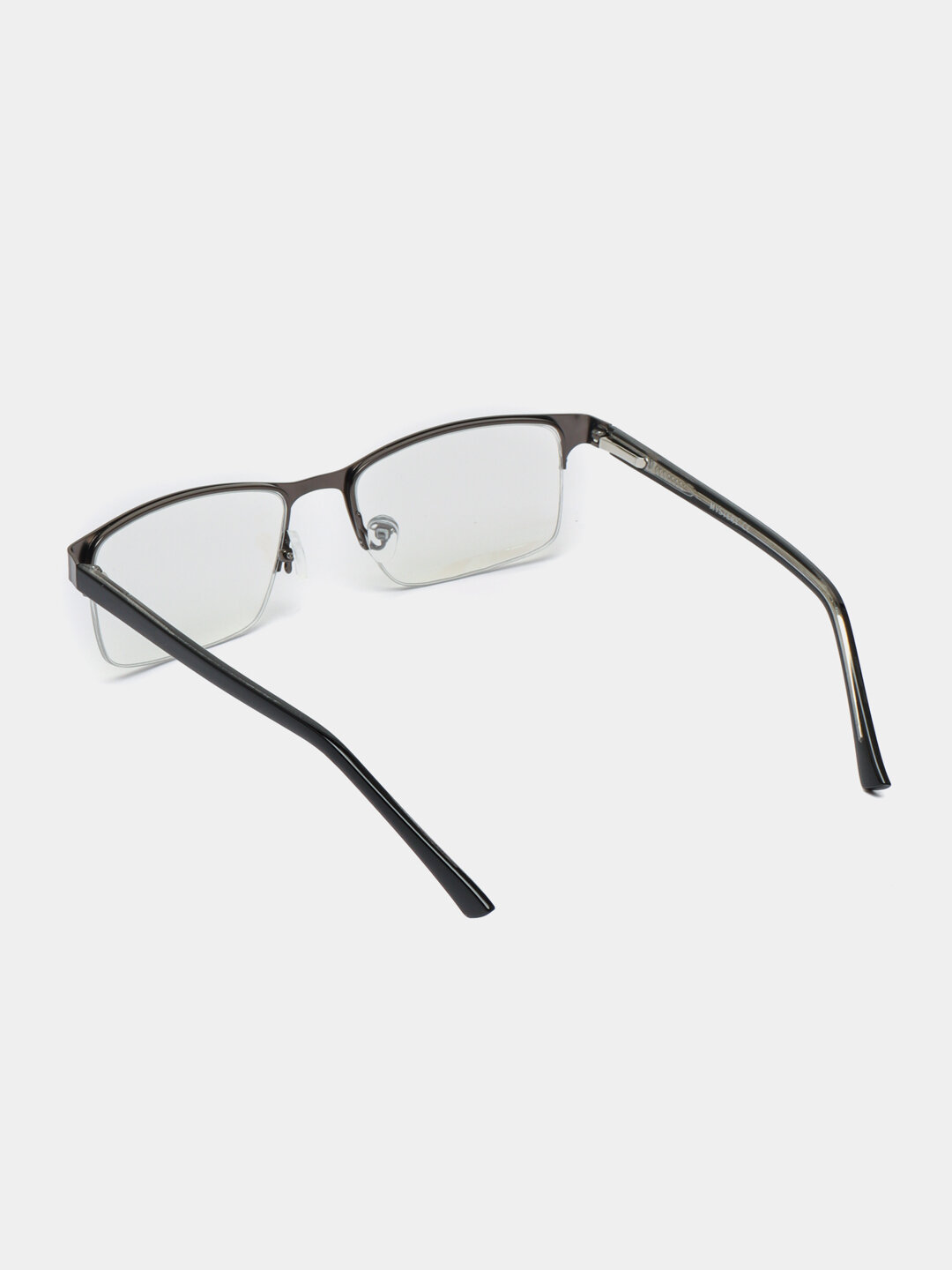 Солнцезащитные очки — фото 1