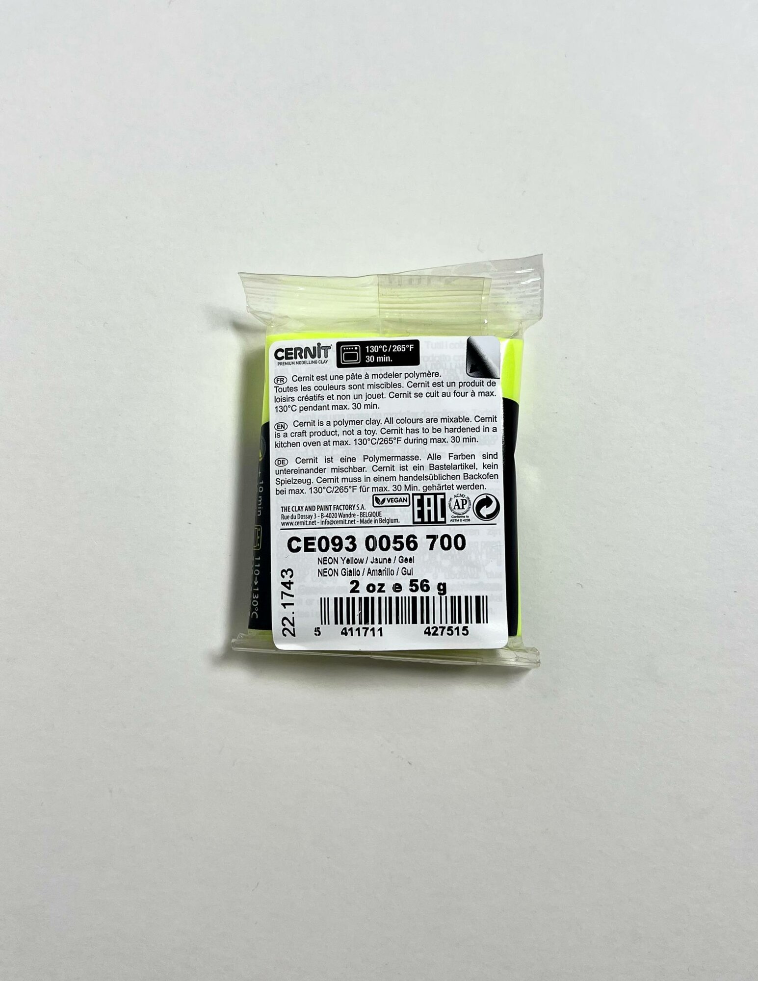 Полимерная глина Cernit "Neon yellow", цвет жёлтый неоновый, 56 грамм для лепки из полмерной глины — фото 1