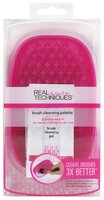 Очиститель кистей Real Techniques Brush cleansing palette розовый