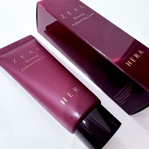 HERA Парфюмированный лосьон для тела (миниатюра 40 мл) ZEAL Blooming Perfumed Body Lotion