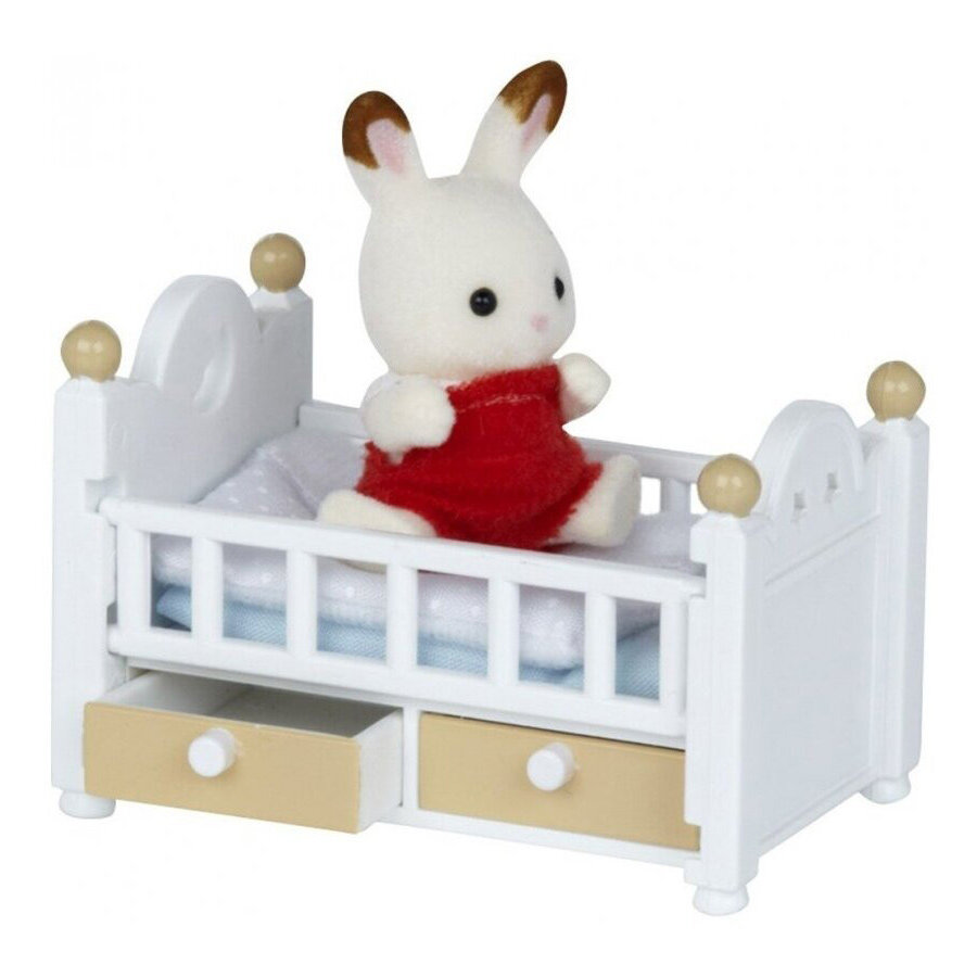 Игровой набор Sylvanian Families Малыш и детская кроватка 5.5 см - фото №13