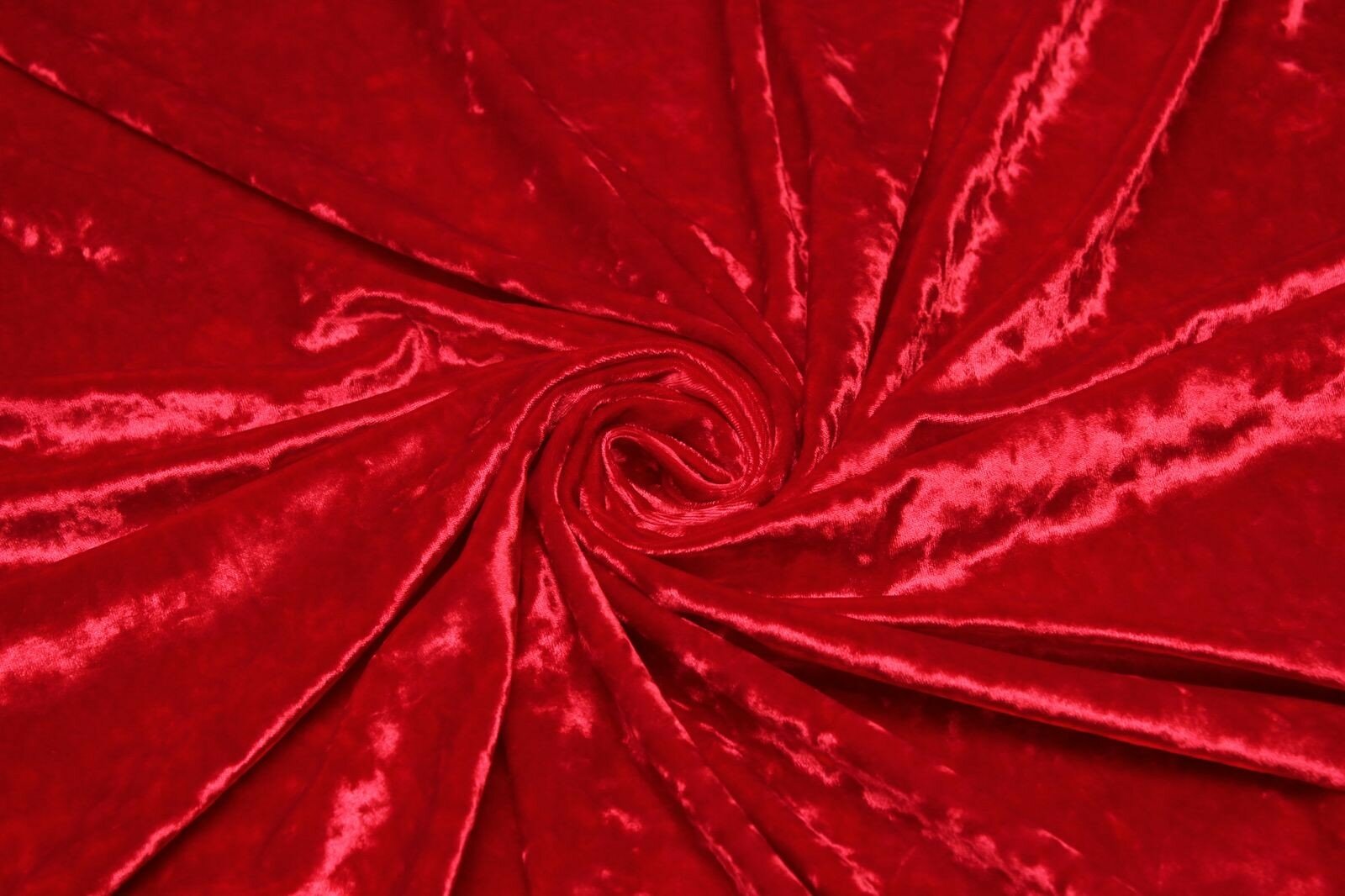 Ткань Бархат стрейч красного цвета с разнонаправленным ворсом 390 г/пм ш150см 05 м