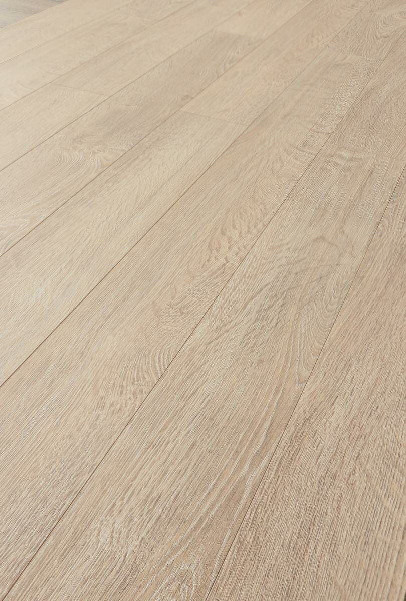 Ламинат AlixFloor Natural Line Дуб светлый благородный ALX580