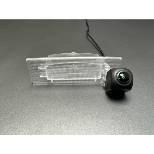 Камера заднего вида для Kia Sportage 4 Киа Спортейдж 4 2016-2022 и Kia Optima 3 Киа Оптима 2010-2016 NaviFly CVBSAHD 1080P широкоугольная 170 градусов FishEye эффект рыбий глаз 1990₽