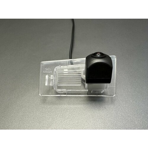 Камера заднего вида для Kia Cerato 3 Киа Церато 3 2013 - 2021 NaviFly CVBSAHD 1080P широкоугольная 170 градусов FishEye эффект рыбий глаз 1990₽