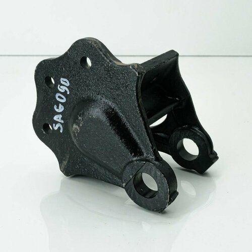 Кронштейн передней рессоры передний HINO PROFIA GSPARTS 3670₽