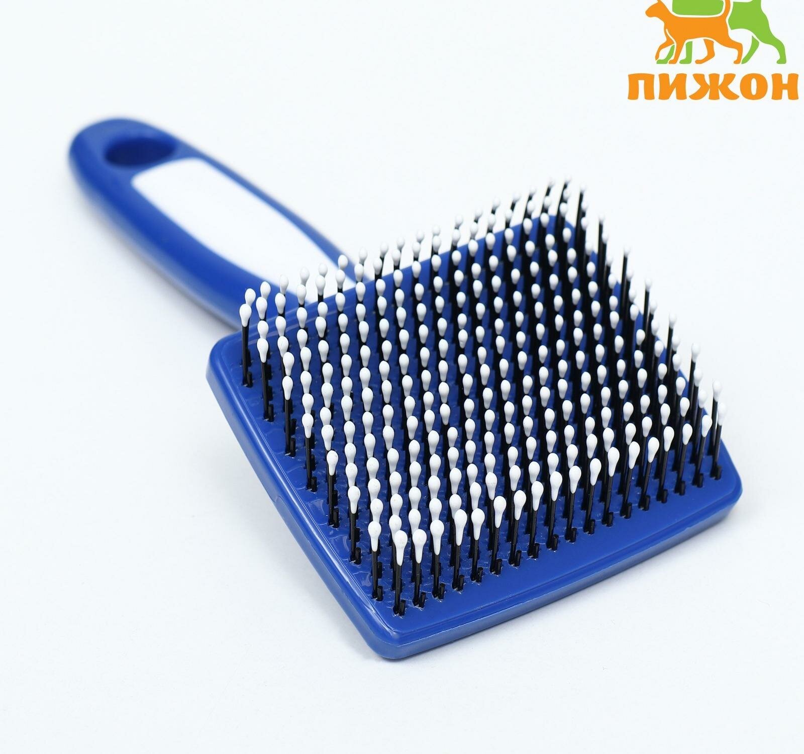 фото Пижон Пуходерка пластиковая мягкая с закругленными зубьями, малая, 6 х 13,5 см, синяя
